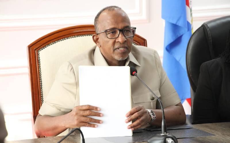 Kenya Expands Flight Contact Tracing After First Ebola Death